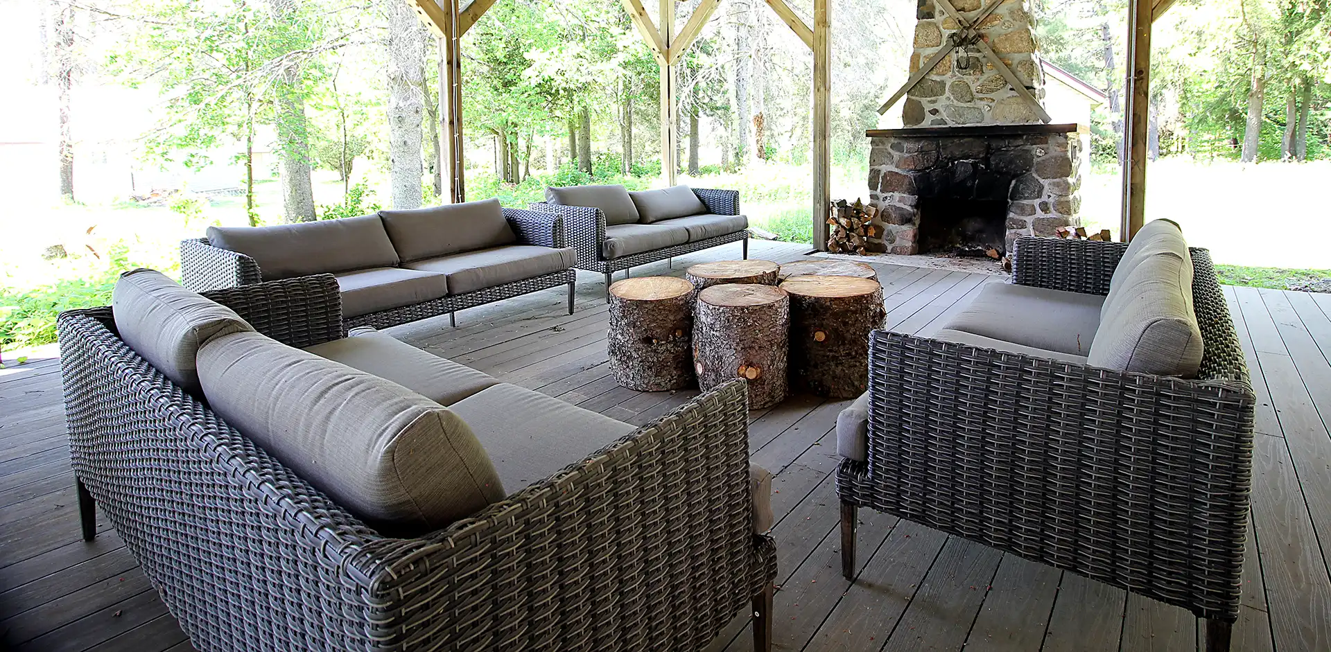 Eagle Lake Outdoor Lounge